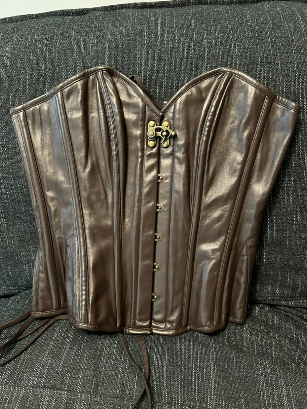 Faux Leather Steampunk Overbust Corset (30'') - Picture 3 of 5